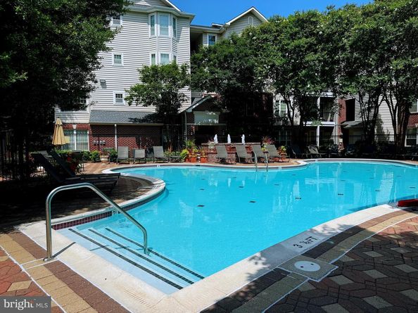 1530 Spring Gate Drive 9317, Mclean VA 22102