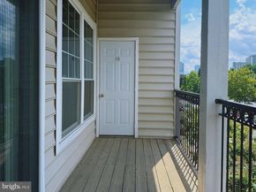 1530 Spring Gate Drive 9317, Mclean VA 22102