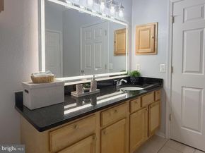 1530 Spring Gate Drive 9317, Mclean VA 22102