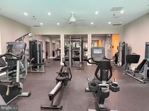 1530 Spring Gate Drive 9317, Mclean VA 22102