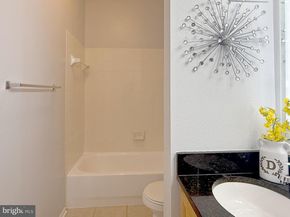 1530 Spring Gate Drive 9317, Mclean VA 22102