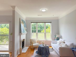 1530 Spring Gate Drive 9317, Mclean VA 22102