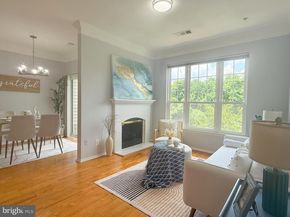 1530 Spring Gate Drive 9317, Mclean VA 22102
