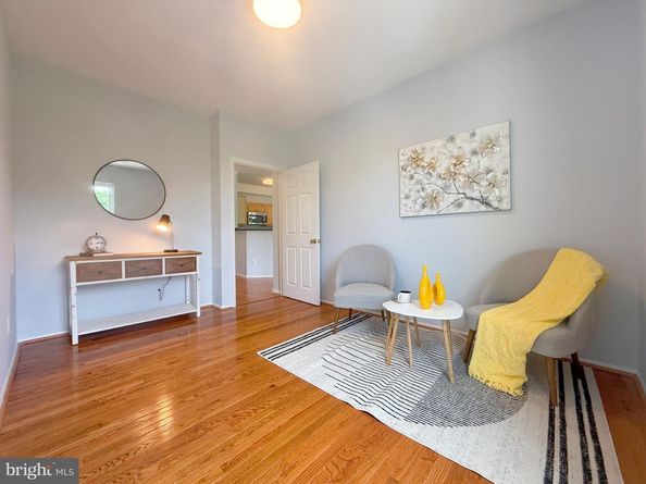 1530 Spring Gate Drive 9317, Mclean VA 22102