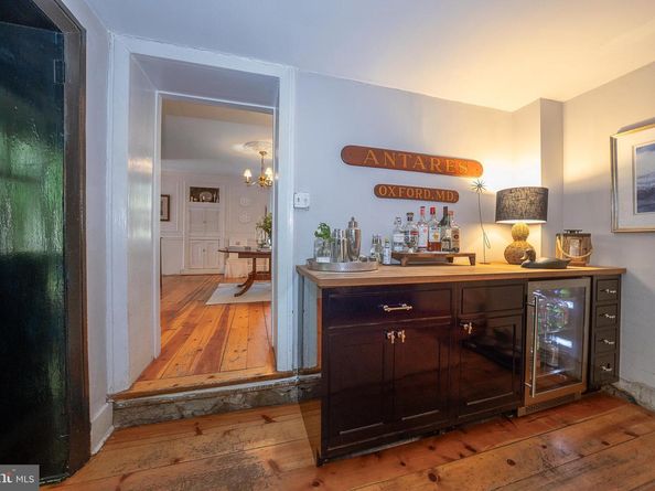 2 Earles Lane, Newtown Square PA 19073