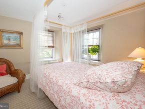 2 Earles Lane, Newtown Square PA 19073