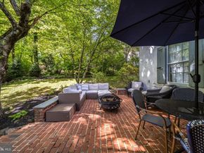 2 Earles Lane, Newtown Square PA 19073