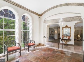 4000 Cathedral Avenue NW 518B, Washington DC 20016
