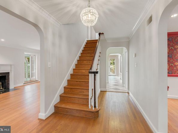 3612 Chesapeake Street NW, Washington DC 20008