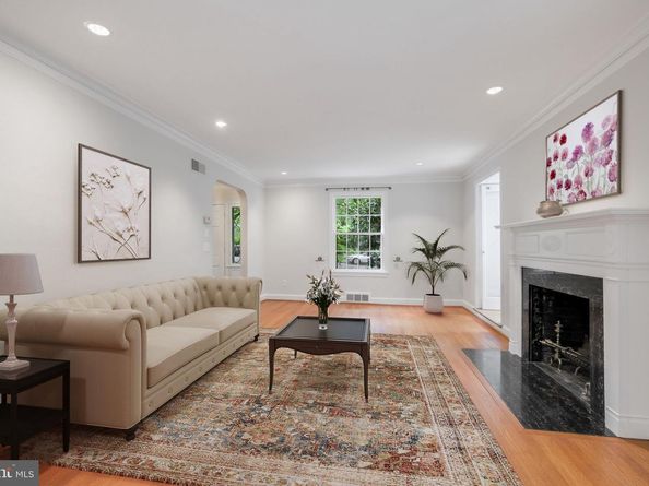 3612 Chesapeake Street NW, Washington DC 20008