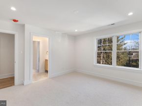 409 W Butler Pike, Ambler PA 19002