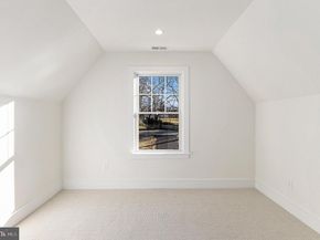 409 W Butler Pike, Ambler PA 19002