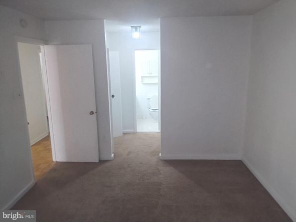 2141 P Street NW 202, Washington DC 20037