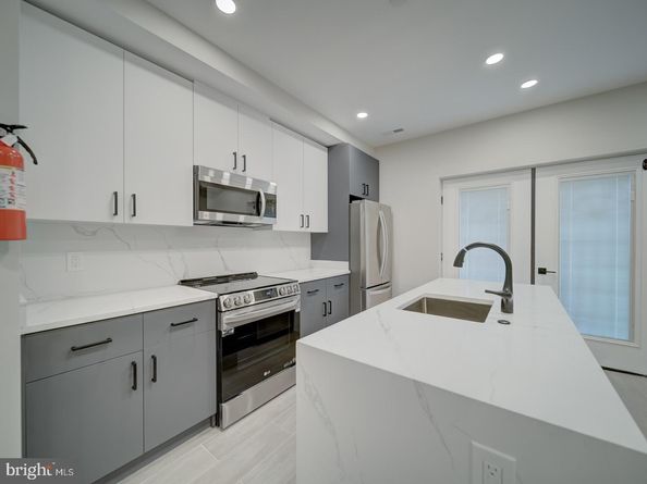 1004 18TH Street NE 2, Washington DC 20002