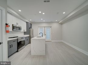 1004 18TH Street NE 2, Washington DC 20002