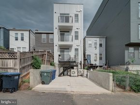1004 18TH Street NE 2, Washington DC 20002