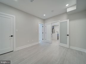 1004 18TH Street NE 2, Washington DC 20002