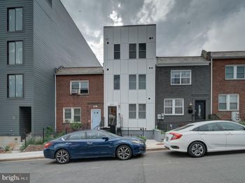 1004 18TH Street NE
