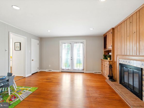 1605 Beech Avenue, Elkins Park PA 19027