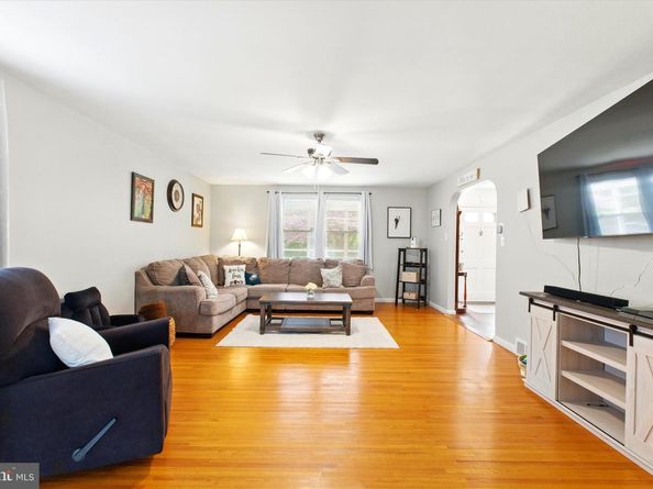 1605 Beech Avenue, Elkins Park PA 19027