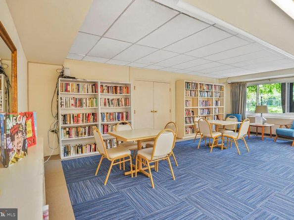 4201 Cathedral Avenue NW 616W, Washington DC 20016
