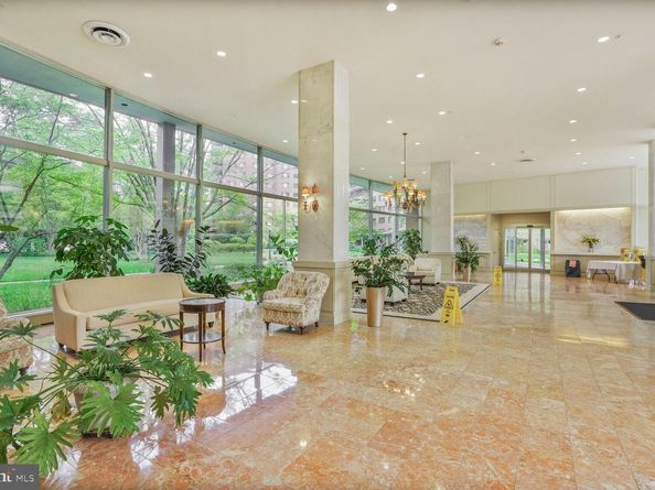4201 Cathedral Avenue NW 616W, Washington DC 20016