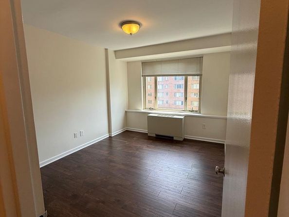 4301 Massachusetts Avenue NW 3009, Washington DC 20016
