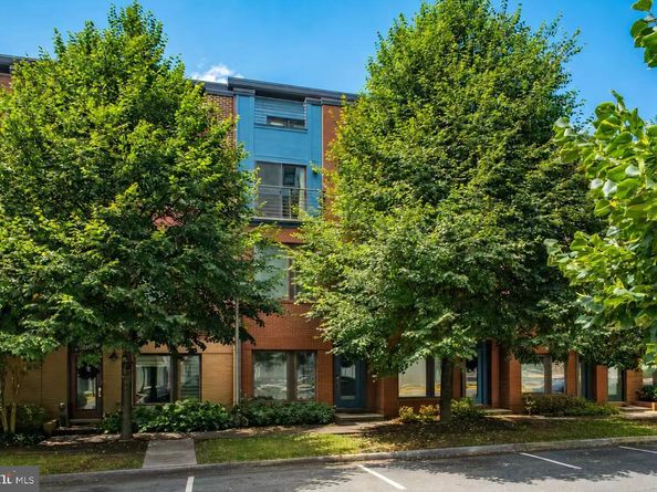 2908 Penny Lane, Fairfax VA 22031