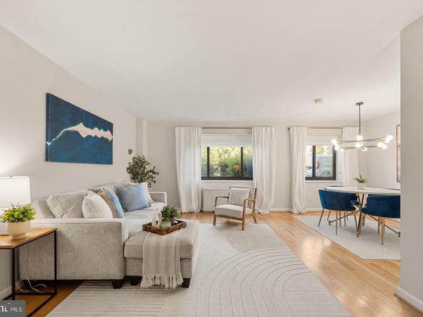 1300 S Arlington Ridge Road S 314, Arlington VA 22202