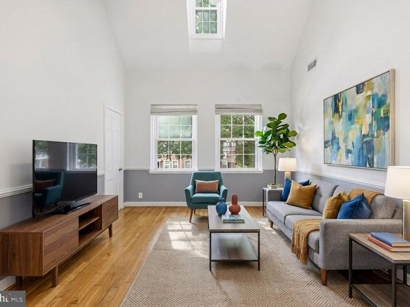 4656 34TH Street S B1, Arlington VA 22206
