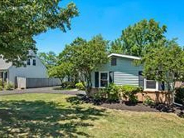 305 S Lincoln Avenue, Sterling VA 20164