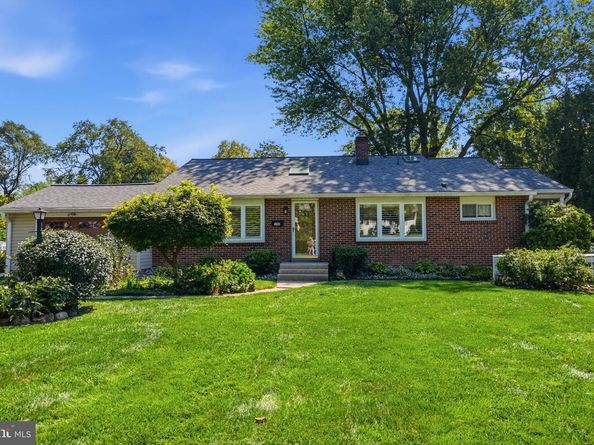 350 Summit Avenue, Langhorne PA 19047