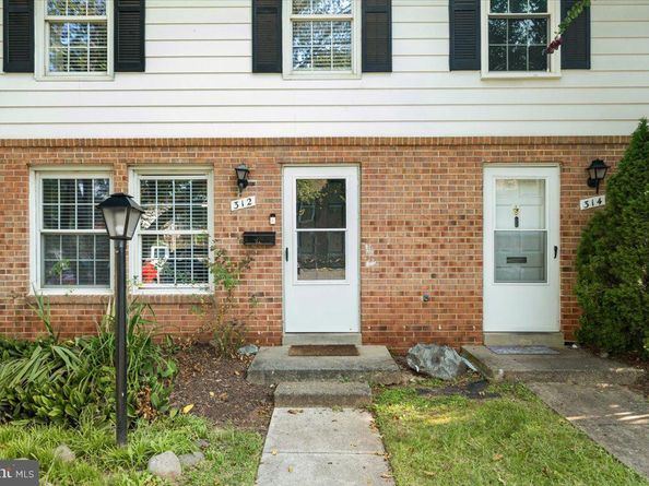 312 E Cornell Drive E 167, Sterling VA 20164