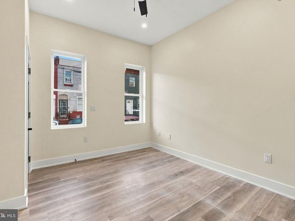 2645 N 8TH Street, Philadelphia PA 19133