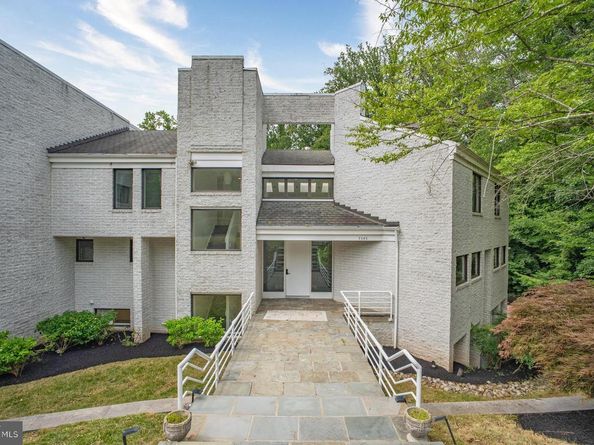 7545 Potomac Fall Road, Mclean VA 22102