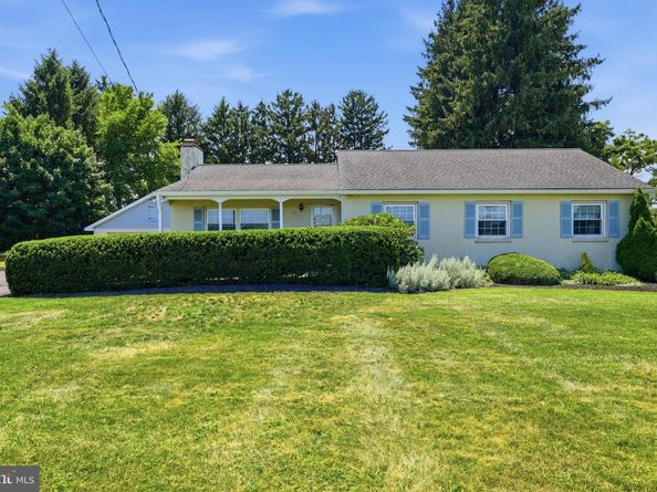 830 Almshouse Road, Ivyland PA 18974