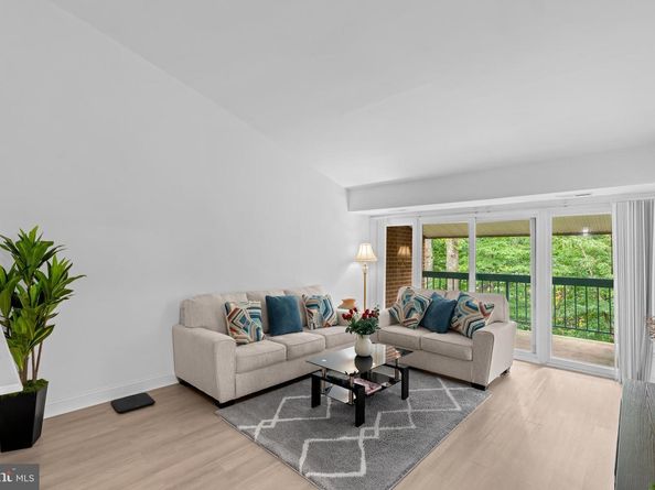 11811 Breton Court 22D, Reston VA 20191