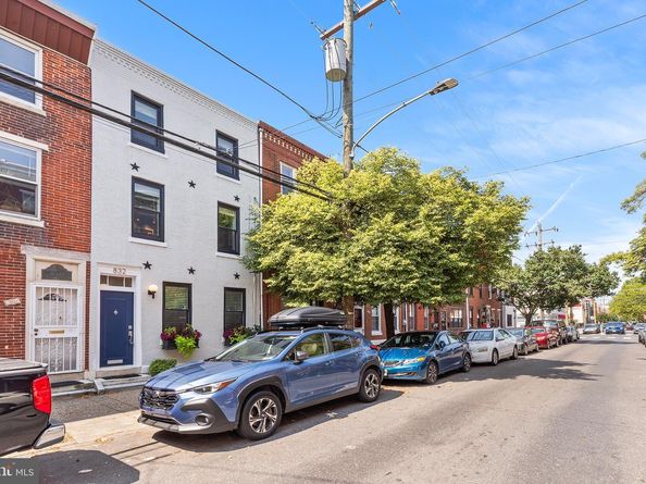 832 Wharton Street, Philadelphia PA 19147