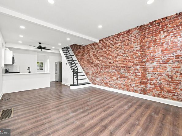 1771 N Dover Street, Philadelphia PA 19121
