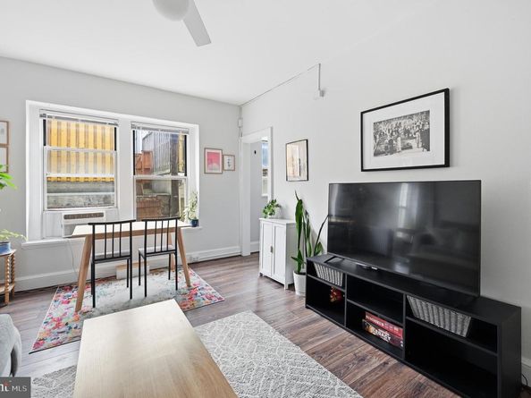 1820 Clydesdale Place NW 112, Washington DC 20009