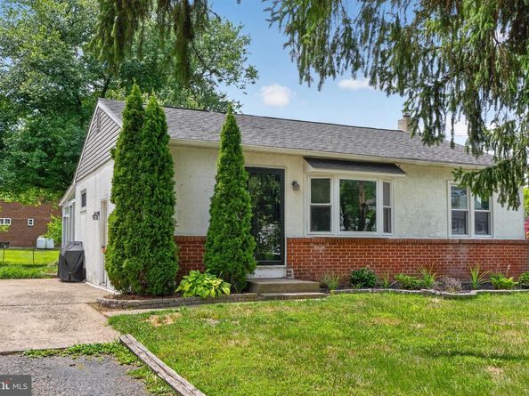336 Beech Street, Warminster PA 18974