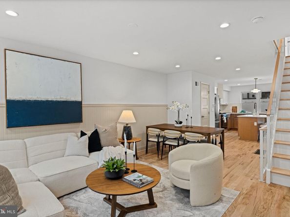 739 Earp Street, Philadelphia PA 19147