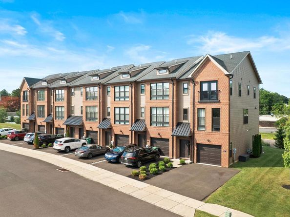 14 Diana Lane, Feasterville Trevose PA 19053