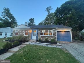 8219 Brookside Road, Elkins Park PA 19027