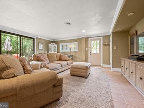 260 Avon Road, Springfield PA 19064