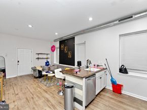 1305 N 15TH Street, Philadelphia PA 19121