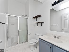 1305 N 15TH Street, Philadelphia PA 19121