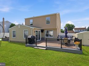 228 Hampton Drive, Langhorne PA 19047