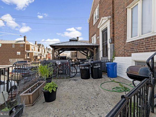 3902 Elsinore Street, Philadelphia PA 19124