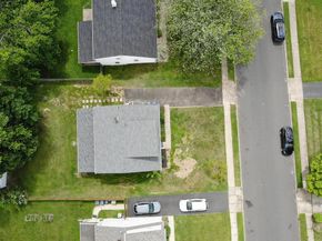2921 Senak Road, Abington PA 19001